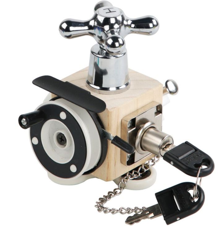 4Ever Wood - Busy Cube - Develop manual skills 7