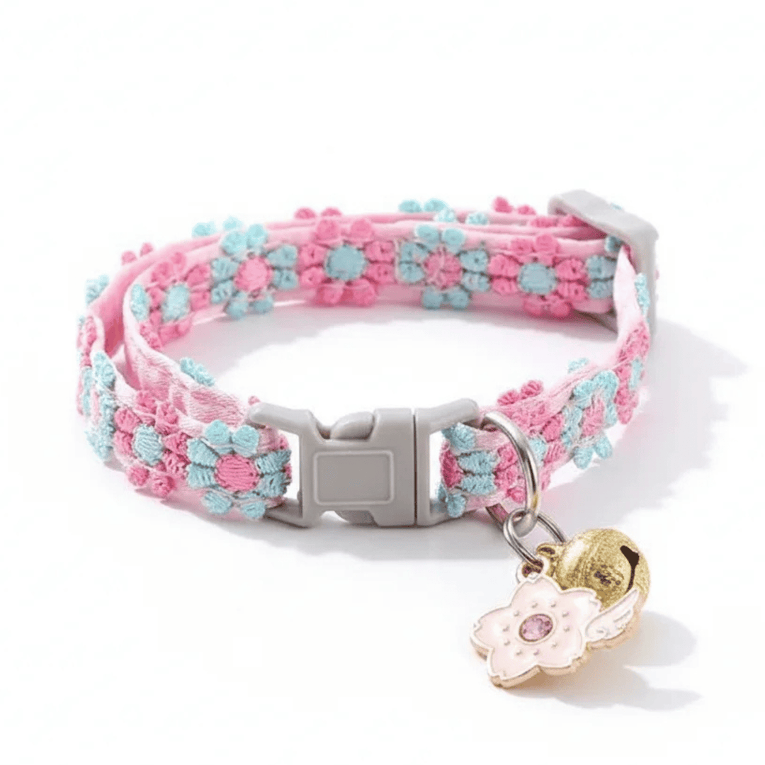 Adjustable Floral Pattern Cat Collar with Bell – Lightweight Nylon for Comfort and Safety, Fits Neck 21–33 cm 0