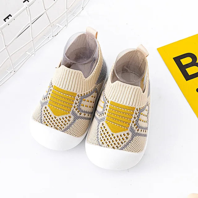 Antislip Baby Schoenen voor Kinderen – Veilig en Comfortabel, Duurzaam Materiaal, Geschikt voor Binnen en Buiten, Maten 18-24 Maanden 7