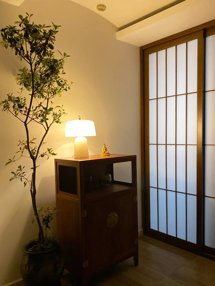 AogaLuxe - Table Lamp with Sophisticated Form and Soft Light Emission 6