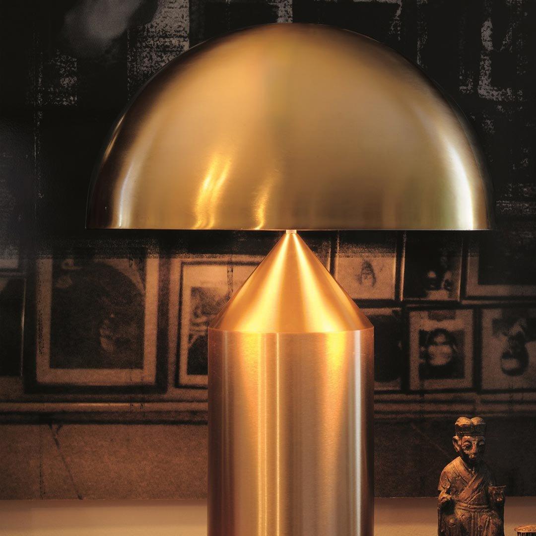 AuraMetal Table Lamp – Contemporary Metallic Design for Living Room, Bedside, or Desk, offering Warm Ambient Lighting and Elegant Style. 8