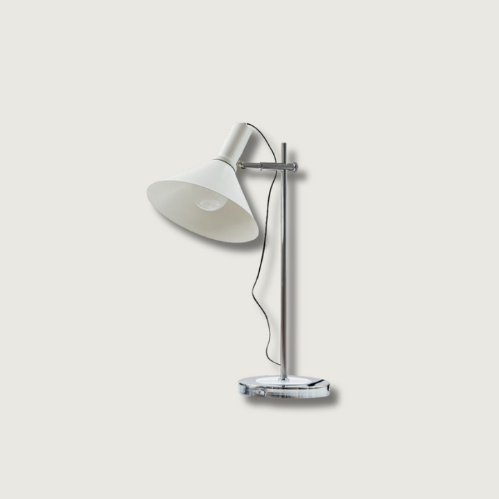 BeamAura - Sleek Table Lamp 1
