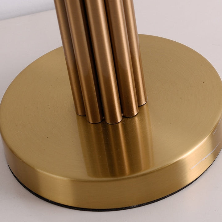 BeamLux – Stylish Desk Lamp with a Touch of Modern Luxury 4