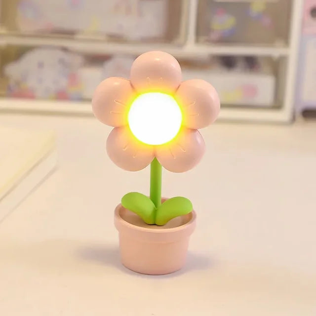 BloomAura – Elegant Petite Flower Table Lamp for Soft Lighting 0