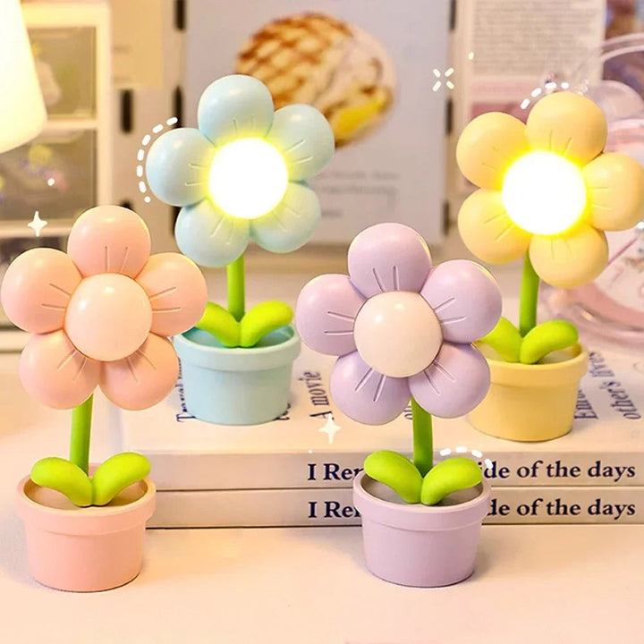 BloomAura – Elegant Petite Flower Table Lamp for Soft Lighting 1