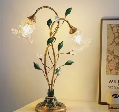 BotanicaGlow – Nature-Inspired Table Lamp with Floral Touch 5