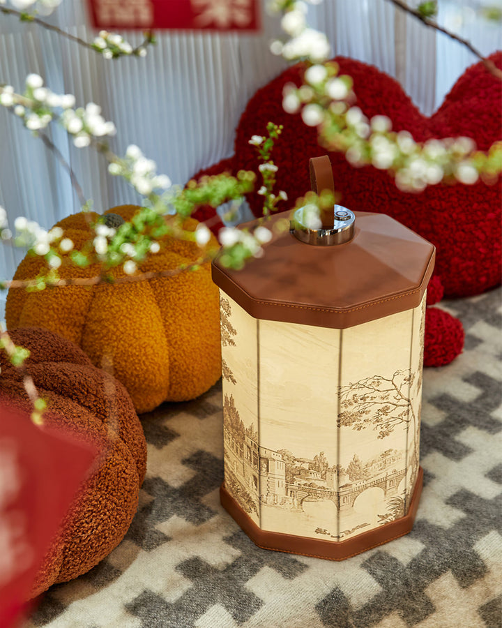 ChargeLite - Castle Battery Lamp 6