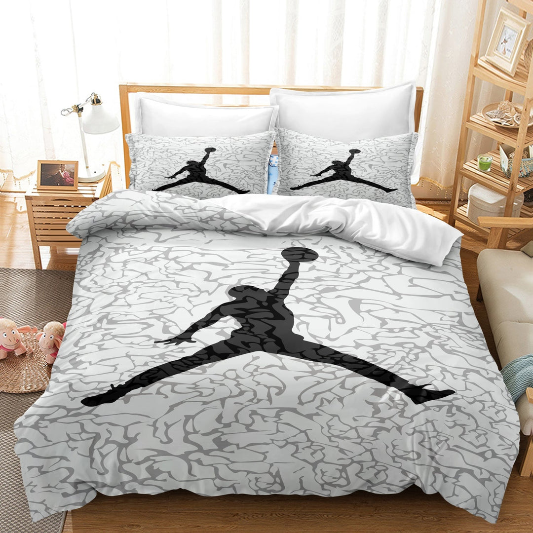 CourtSide Dreams Set – Ultra-Soft Duvet Cover and Pillowcases with an Athletic Basketball Design, providing Plush Comfort for any bedroom. 0