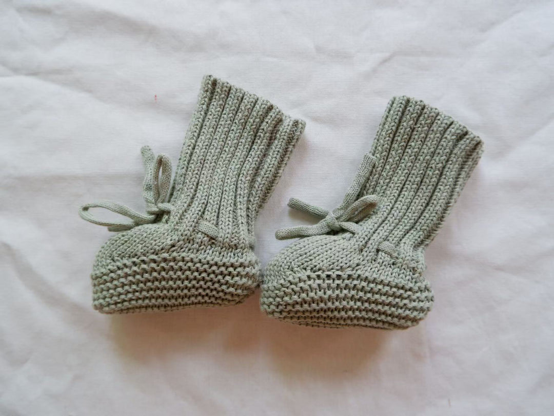 CozyToes™ – Warm Knitted Baby Booties – Unisex Winter Slippers 14