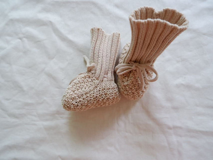 CozyToes™ – Warm Knitted Baby Booties – Unisex Winter Slippers 7