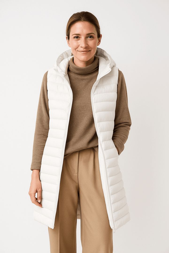 Emalie | Stylish Women's Quilted Winter Coat with Cozy Hood 4