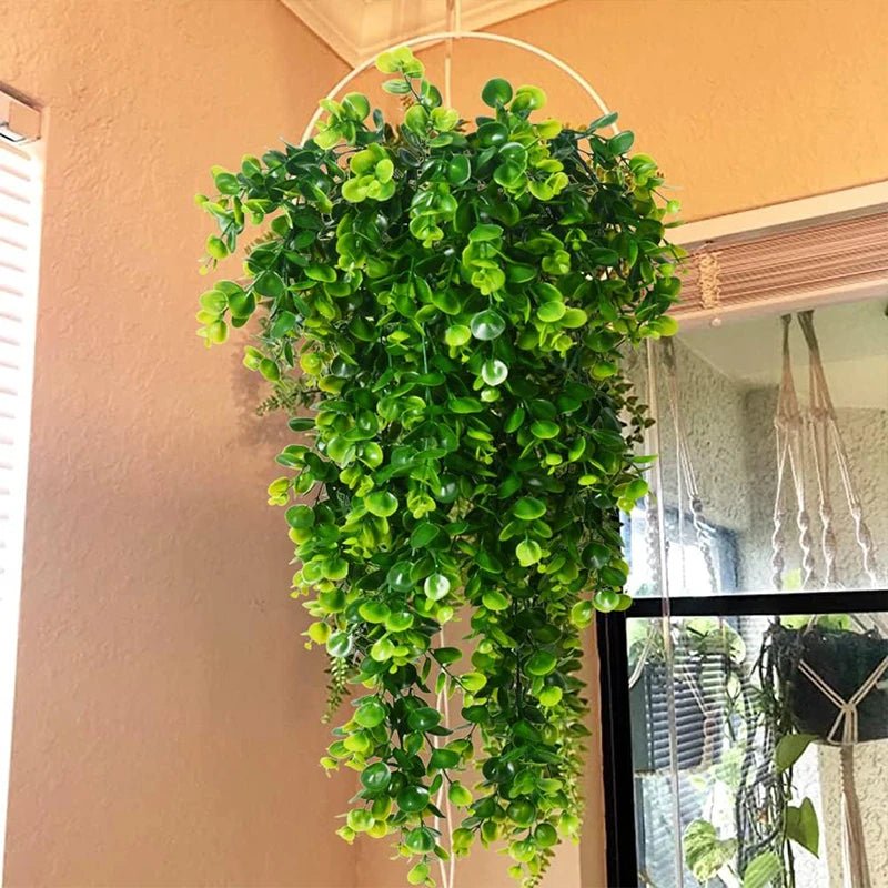 Eucalipto | Lush UV-Resistant Artificial Hanging Greenery Decor 1