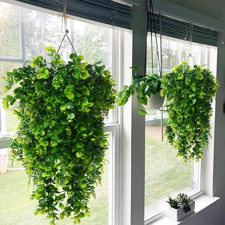 Eucalipto | Lush UV-Resistant Artificial Hanging Greenery Decor 2