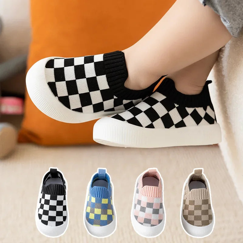Flexibele Instapschoenen voor Peuters met Antislipzool en Ruitjespatroon - Comfortabele Slip-On Schoenen 1