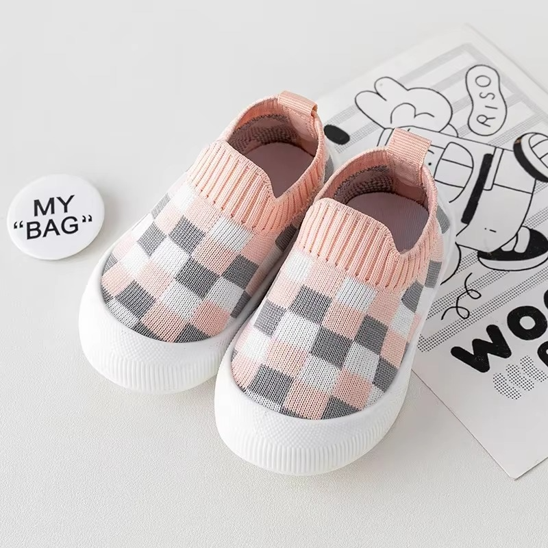 Flexibele Instapschoenen voor Peuters met Antislipzool en Ruitjespatroon - Comfortabele Slip-On Schoenen 6