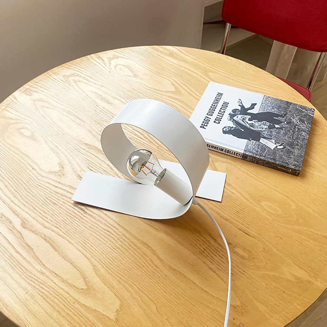 FormAura - Table Lamp 6