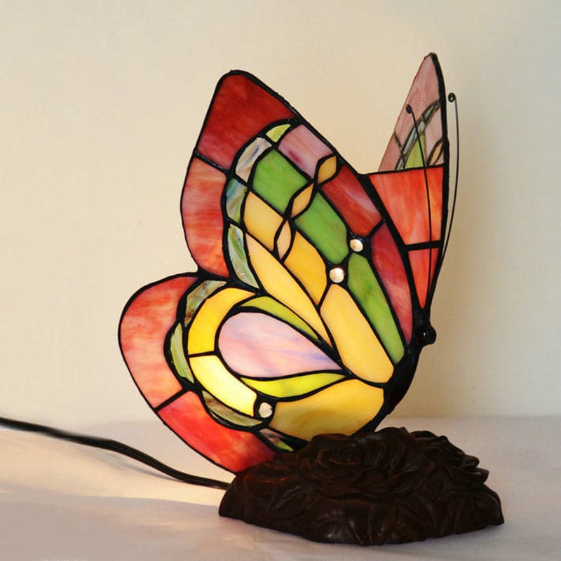 GardenLuxe – Victorian Floral Resin Table Lamp with Butterfly 2