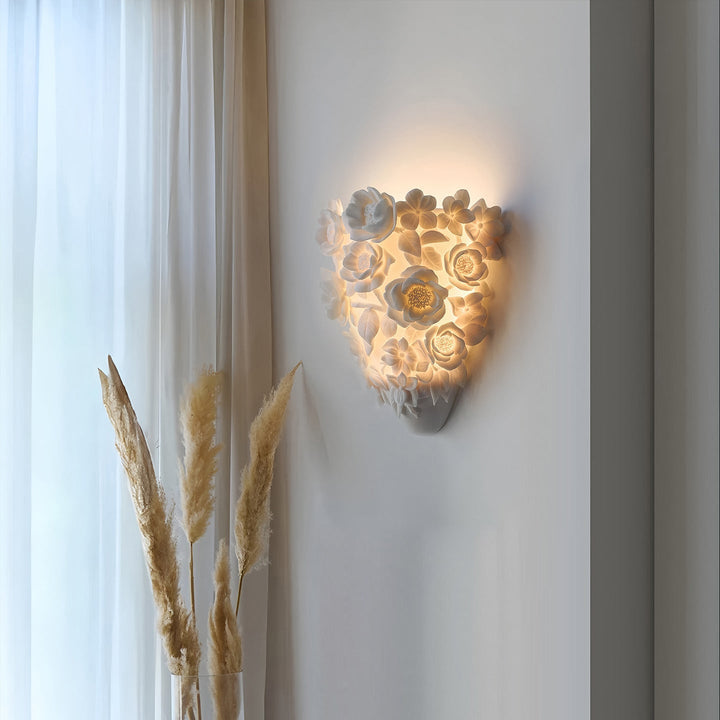 Glimora | Moden Ceramic Flower Wall Lamp 1
