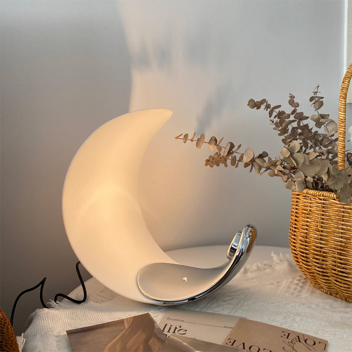 GraceGlow - Table Lamp with Elegant Swirls and Soft Glow 4
