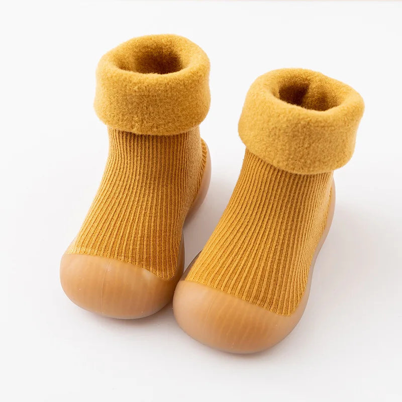 GripBuddy™ – Warm Non-Slip Toddler Socks – Indoor Socks & Shoes 12