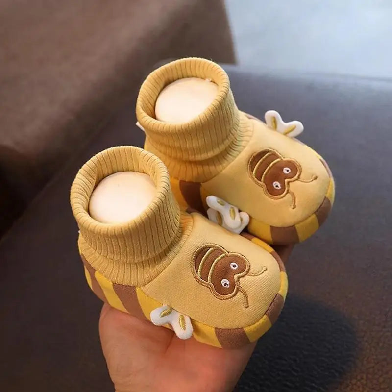 GripSnugs™ – Warm Non-Slip House Shoes – Comfortable Toddler Slippers 0