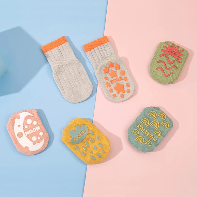 GripTots™ – Non-Slip Socks with Comfort Stretch – Safe Baby and Toddler Socks 2