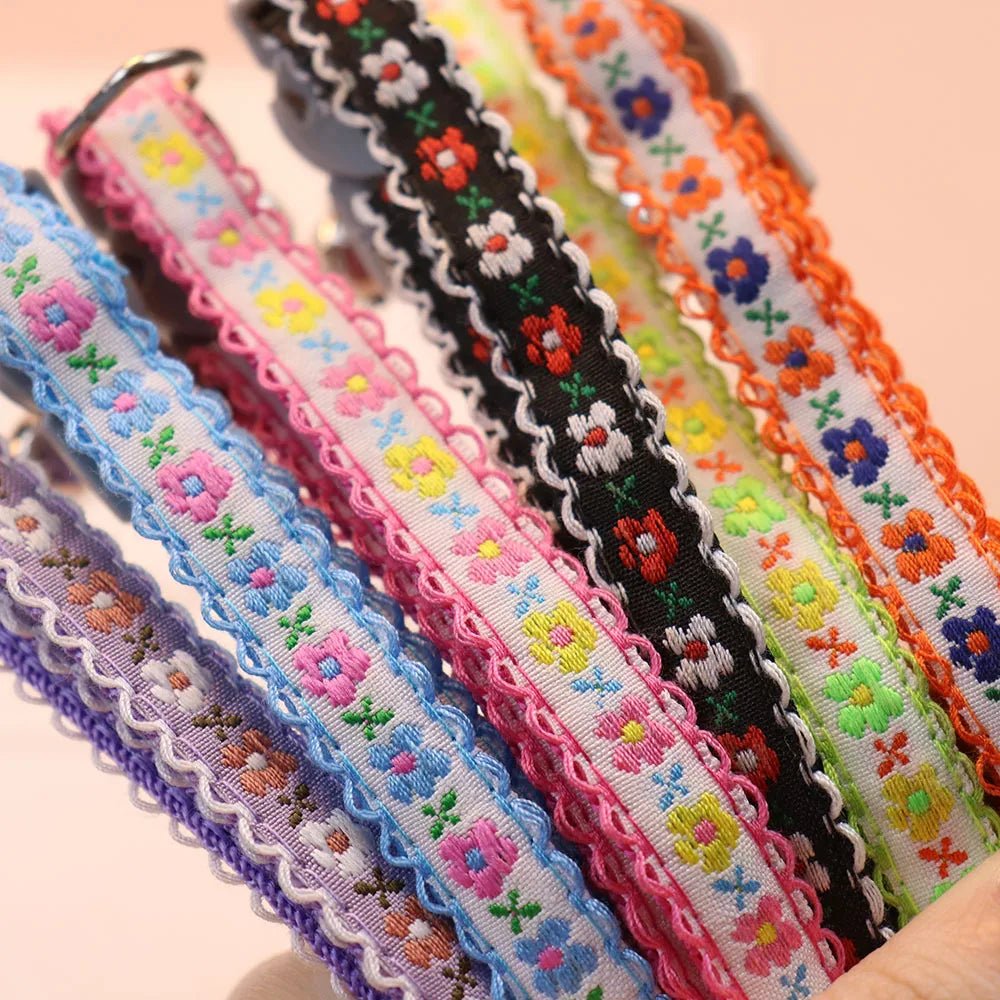 Handmade Floral Pattern Pet Collar for Cats and Puppies – Adjustable with Bell 4