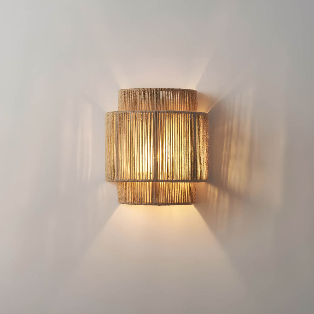 HikariGlow – Modern Wall Lamp 1