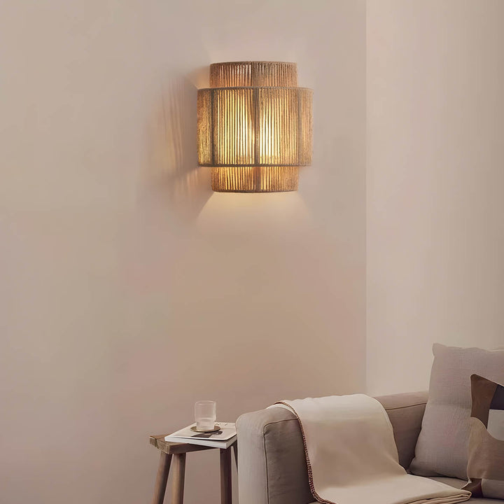 HikariGlow – Modern Wall Lamp 3