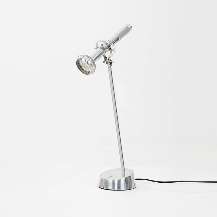 IronLume – Sleek Metal Industrial Table Lamp 3