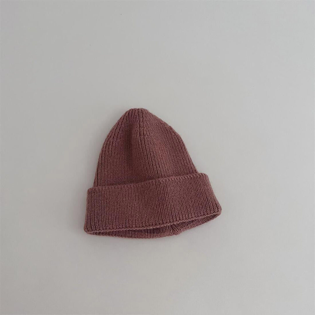 <h1>Kids' Cotton Beanie - Warm and Cozy for Children Aged 1-4</h1>
<p>This colorful beanie is perfect for keeping your little ones warm and comfortable! Designed for kids aged 1 to 4, it's available in cheerful colors that your kids will love.</p>
<h2>Product Details</h2>
<ul>
  <li><strong>Title:</strong> Kids' Cotton Beanie - Warm and Cozy</li>
  <li><strong>Handle:</strong> kids-cotton-beanie</li>
  <li><strong>Variants:</strong> Various cheerful colors</li>
</ul>