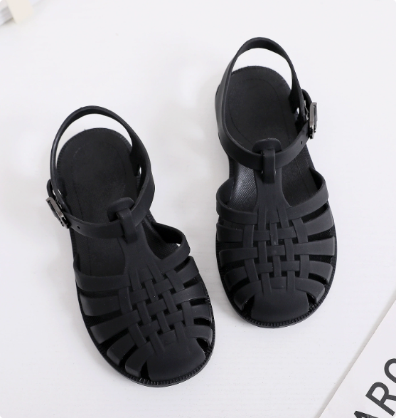 Kindersandalen Antislip Sneldrogend Comfortabel voor Strand – Duurzaam en Modern Ontwerp 2