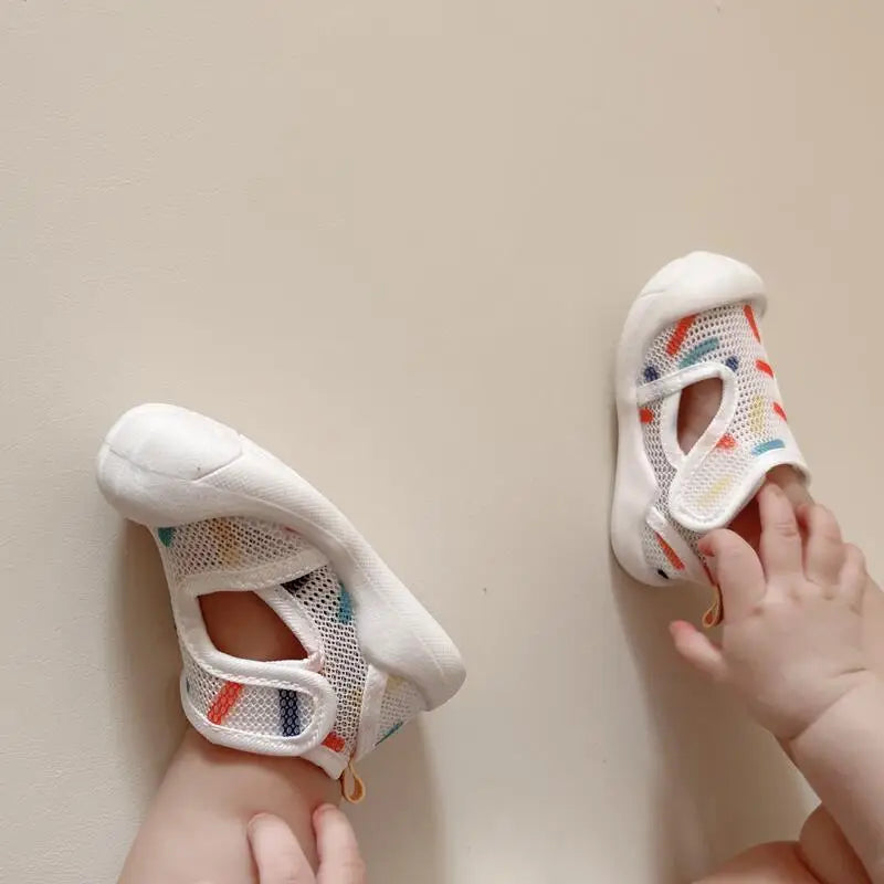 Kindersandalen met Antislip Zool en Ademend Mesh - Gemakkelijk Instappen voor Kinderen, Maten 24-30, Meerdere Kleuren 6