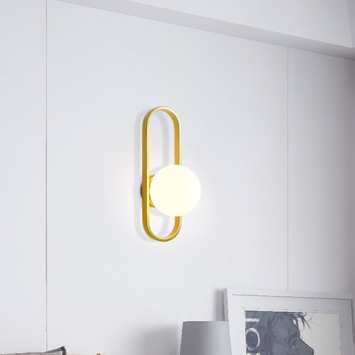 LumaOrb – Sleek Wall Lamp with Circular Glass Design 3