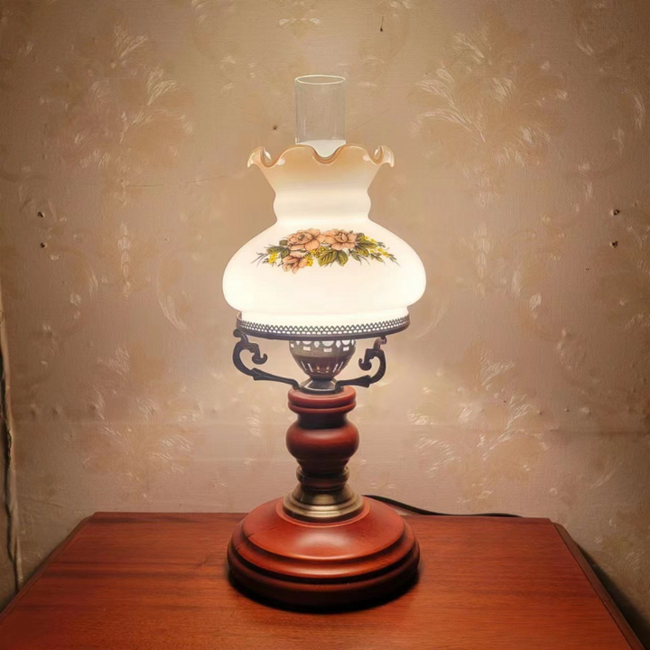 LumaSophie – Classic Red-Brown Urn Table Lamp 1