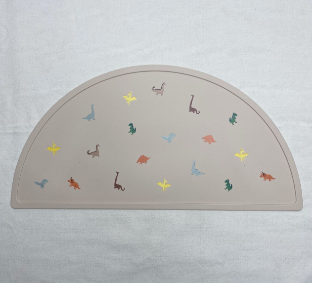 LunaMat™ – Rutschresistant Silicone Children's Placemat – Charming Tablemat 3