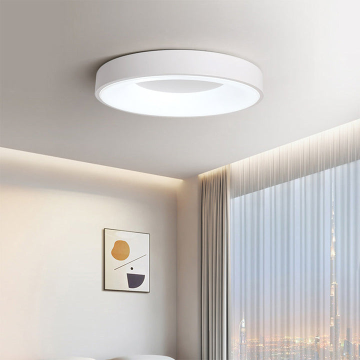 Lunara | Modern Minimalist Round LED Flush Mount Ceiling Light Fixture 0