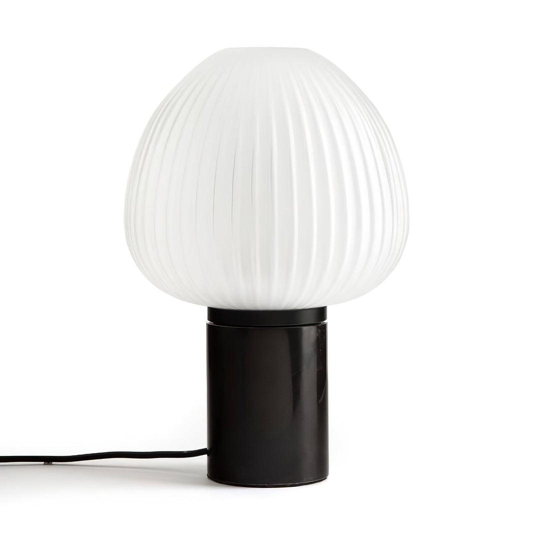 LuxeAura - Table Lamp with Subtle Elegance and Warm, Inviting Light 7