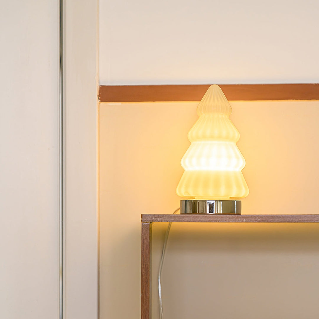 LuxeBranch – Sophisticated Tree-Inspired Table Lamp 4