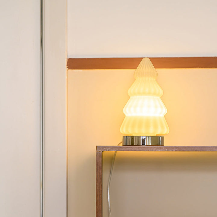 LuxeBranch – Sophisticated Tree-Inspired Table Lamp 4