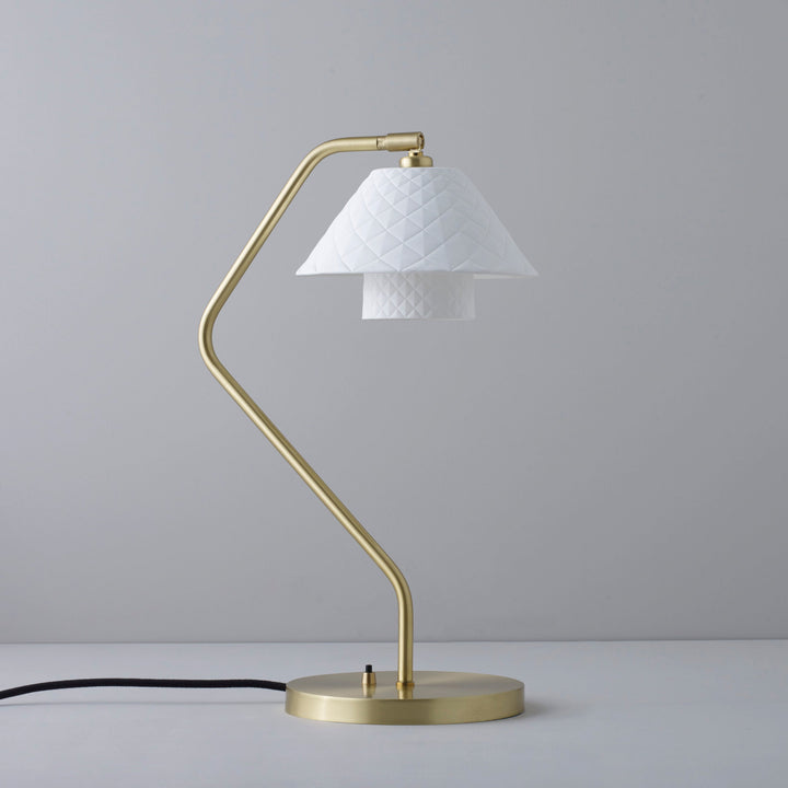 LuxeDual - Double Table Lamp with Refined Design and Soft Light Spread 6