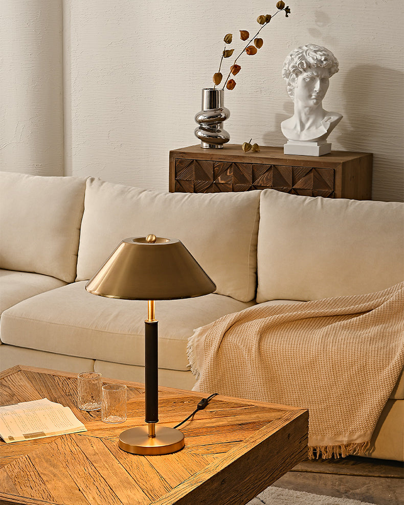 LuxeFuture - Elegant Lamp with Modern Form and Subtle Glow 6