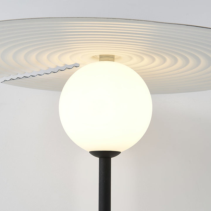 LuxeHarmony - Table Lamp with Subtle Elegance and Warm Light Spread 4