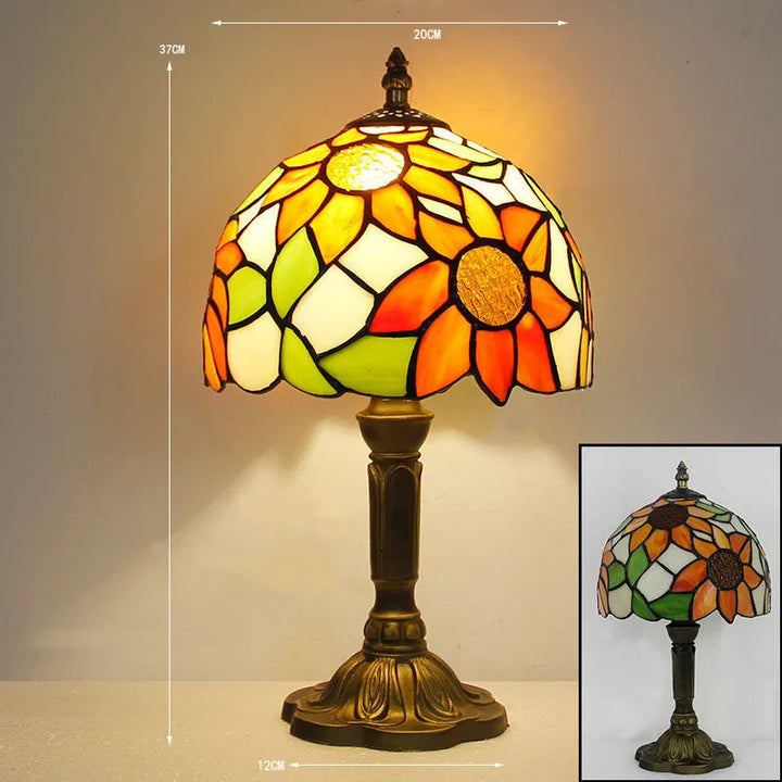 LuxeShade – Tiffany Office Lamp 3