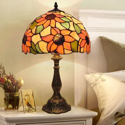 LuxeShade – Tiffany Office Lamp 5