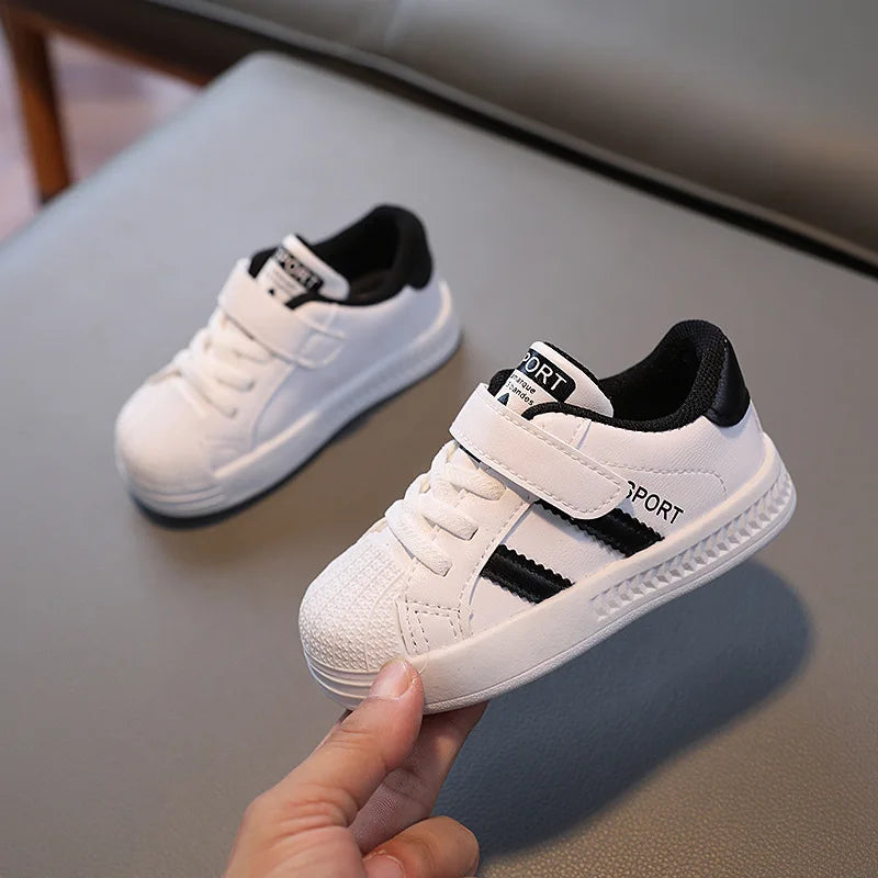 Mini Fashion Kinder Sneakers - Ademend en Antislip voor Actieve Kinderen, Maten 16 t/m 31, Meerdere Kleuren Beschikbaar 1