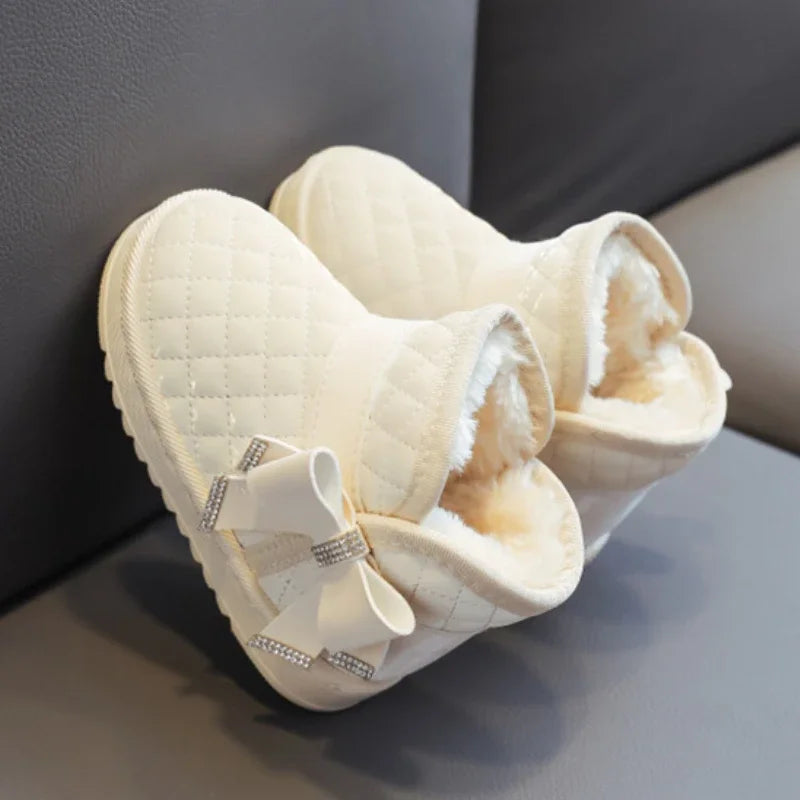 Mini Sneeuwlaarzen voor Meiden met Antislip Onderzijde – Warm, Comfortabel en Stijlvol voor Winterse Avonturen 5