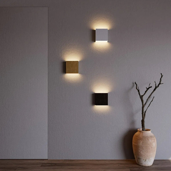 Minimalist Wall Sconce Lighting Elegant Aluminium Iron Design 4