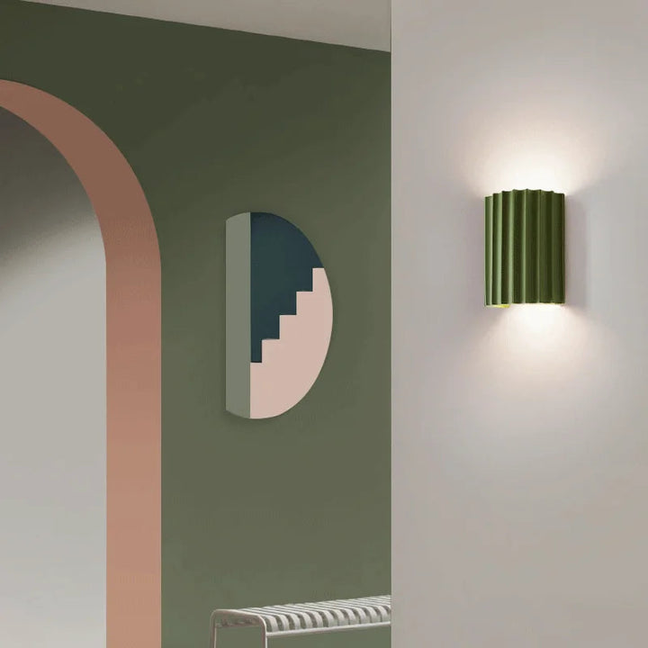 Modern Resin Wall Light – Artistic Illumination for Contemporary Interiors 2