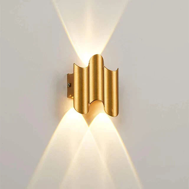 NatureLume – Contemporary Wall Lamp 3